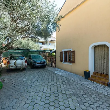 Apartman Karpinjan - Novigrad