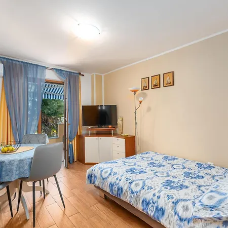 Апартаменты Karpinjan - Novigrad