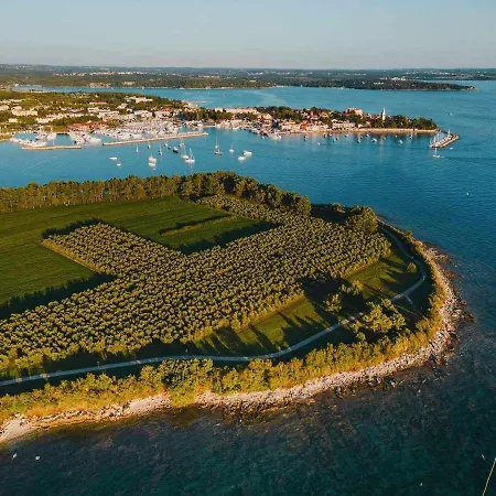 Karpinjan - Novigrad * Novigrad (Istria)