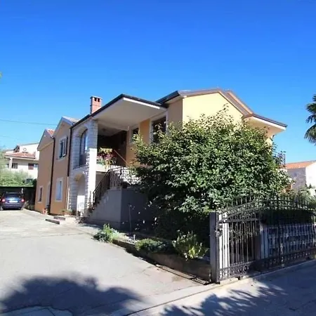 Apartment Karpinjan - Novigrad *